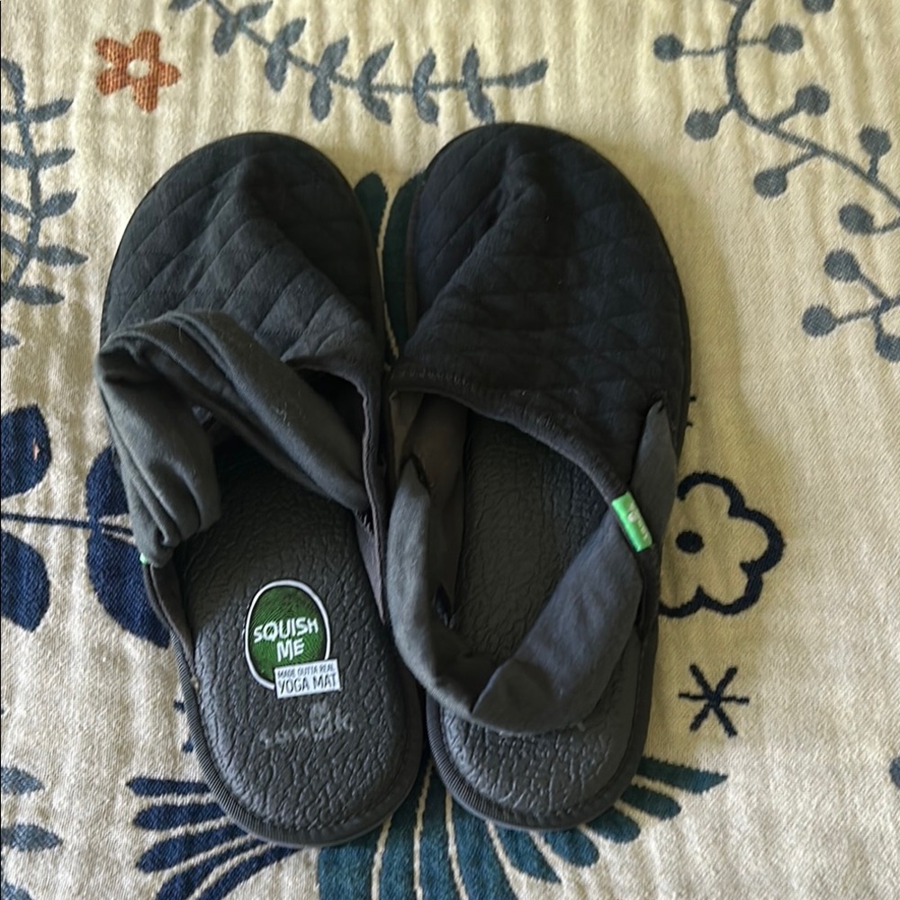 Black Quilted Slippers